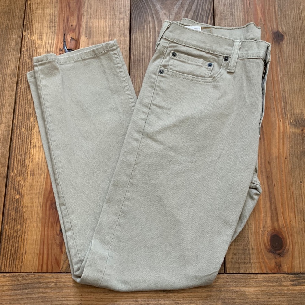 SOLD - Men’s Levi’s Jeans 2/$30
